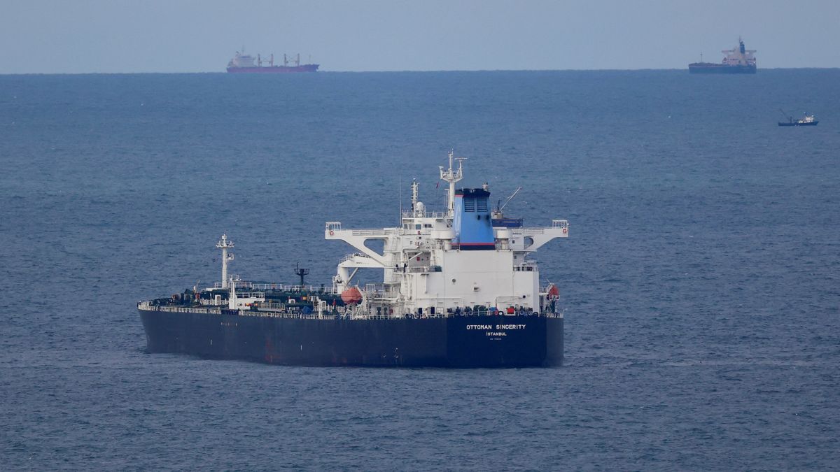 Turkey tanker spat escalates with millions of barrels stuck